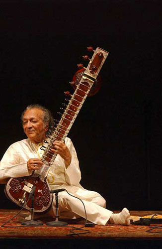 India - Ravi Shankar on sitar