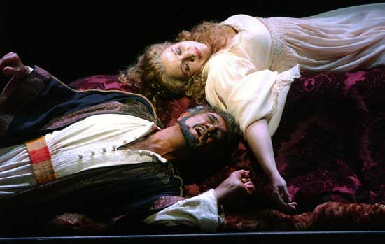 'Otello' - Plácido Domingo & Renée Fleming