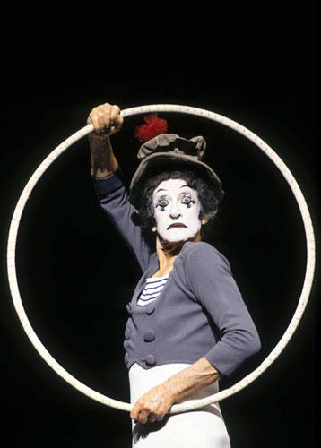 Marcel Marceau as 'Bip'